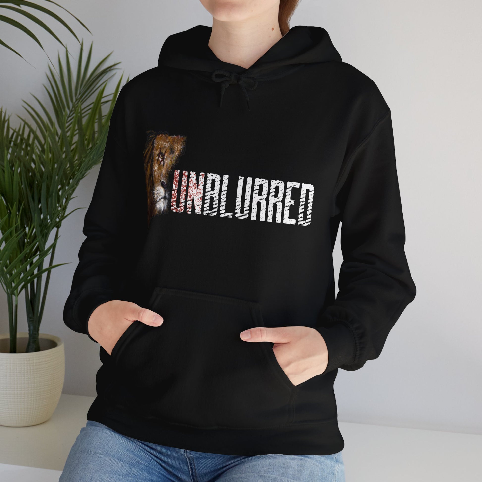 Unblurred Warrior Lion w/ red- Unisex Heavy Blend™ Hooded Sweatshirt